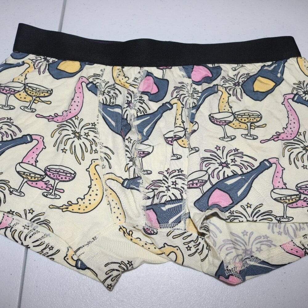 MeUndies Happy New Year men's Trunks size medium